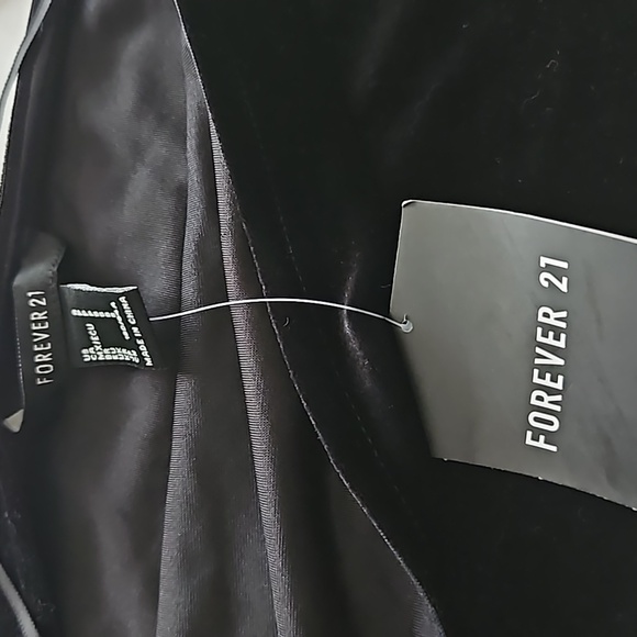 Cropped Crop Bandeau Tube Velvet Velour Top Forever 21 Size S - Picture 2 of 2